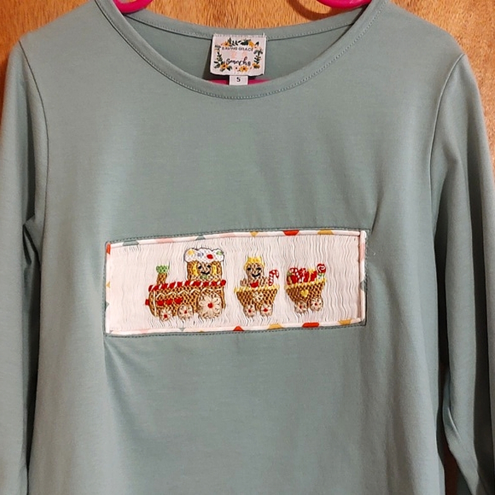 🍭Saving Grace Smocks Girls Embellished Ruffle Top Mint Green Long Sleeve Size 5 - Picture 2 of 7